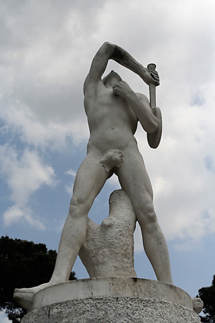 Stadio dei marmi 125